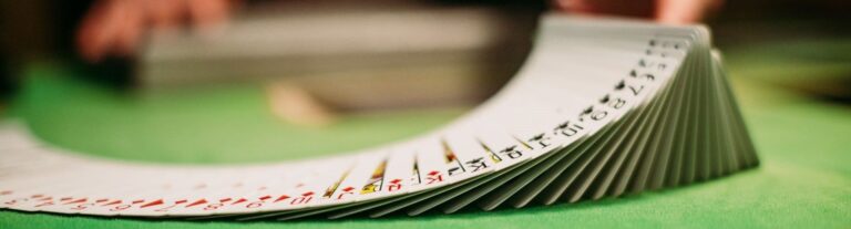 How does baccarat win money? What’s the trick? Or rely on predictions online?